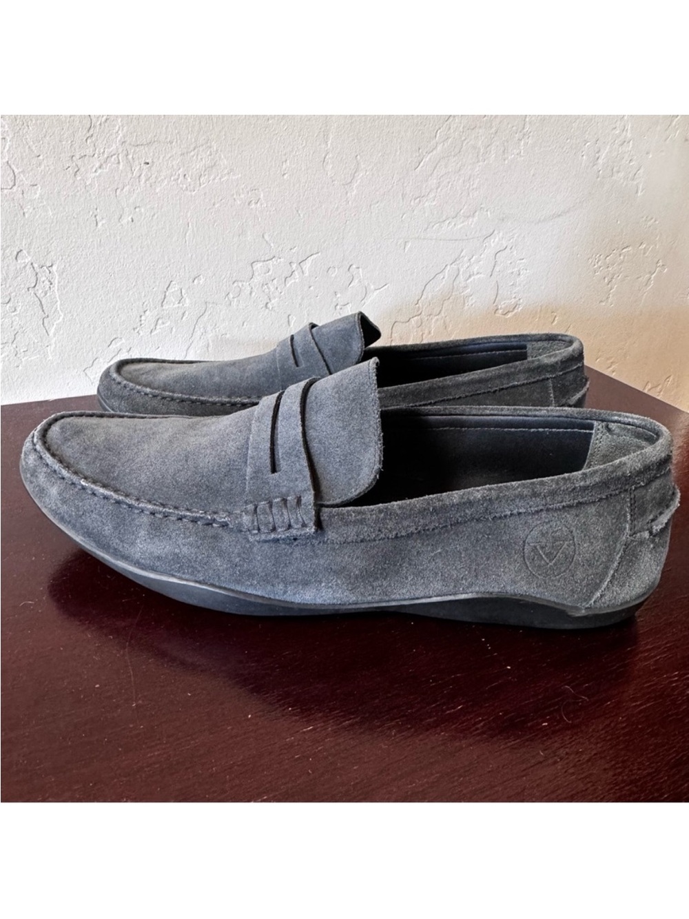 Frette by Harry’s of London Gray Suede Loafers